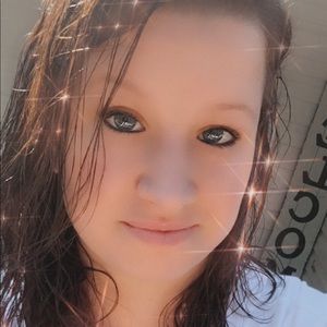 Meet your Posher, Nikki